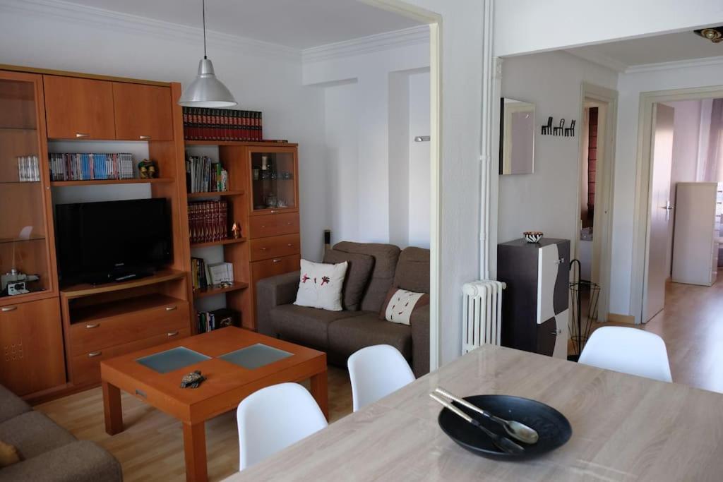 Apartamento “Las Calmas” En Huesca Exterior foto
